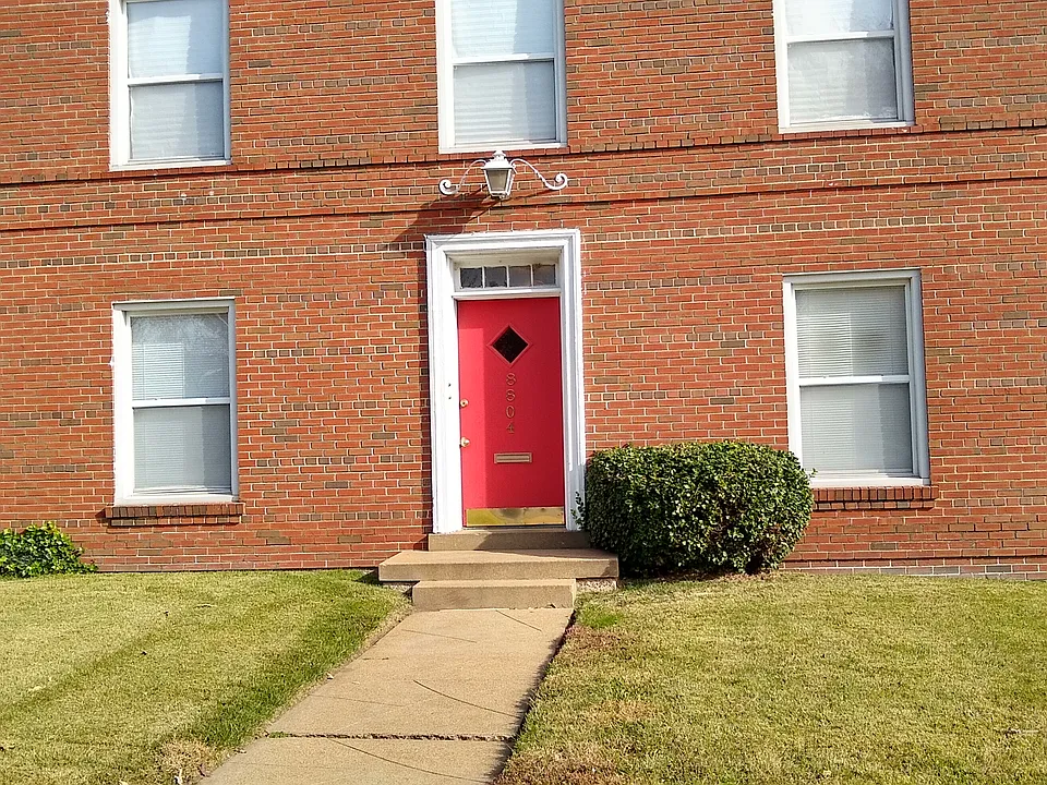 8804 Riverview Blvd #A