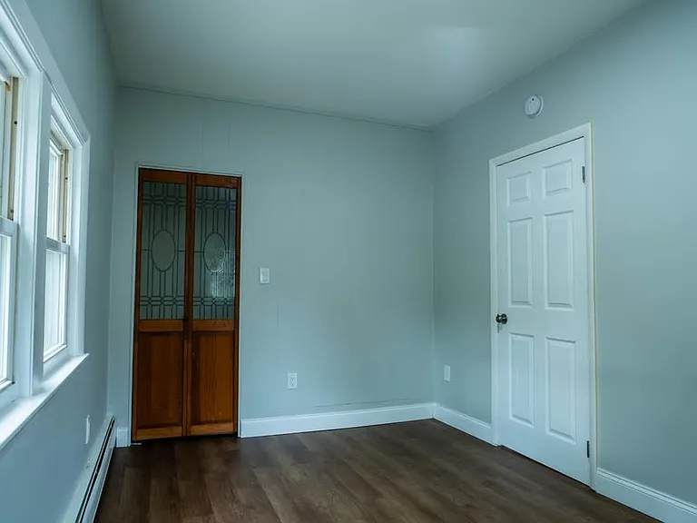 225 Upper Sherman Ave #1 — Photo 7