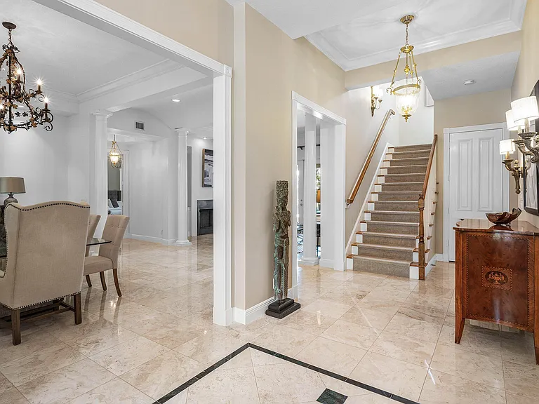 2 Firestone Cir — Photo 6