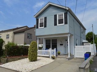 509 Freeman St, Lyndhurst, NJ 07071