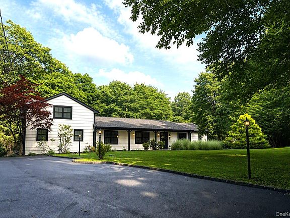 2nd image of 60 Cherry Street