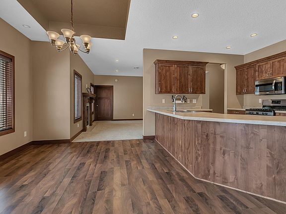 5th image of 2140 Utah Rd