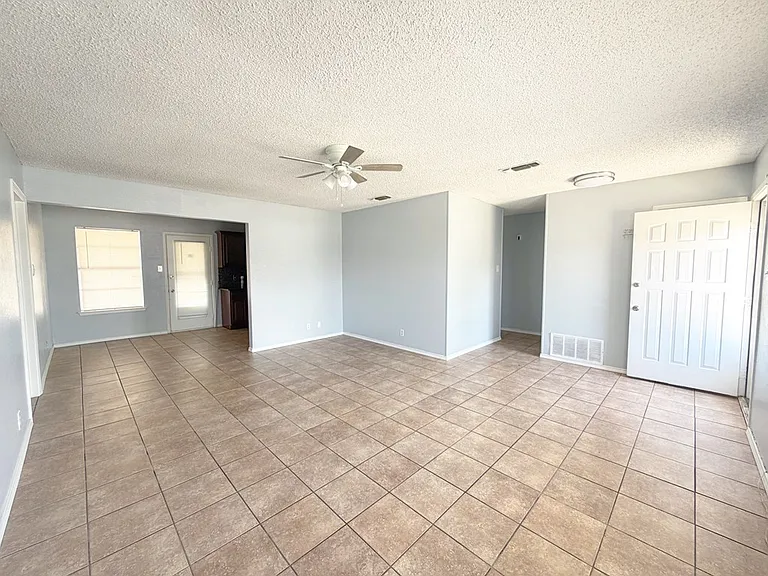 2 Star Cir — Photo 6