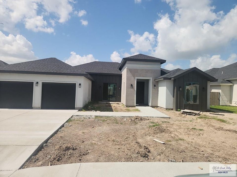 2nd image of 5912 Willow Palm Ct