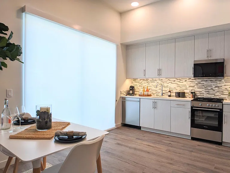 Vantage Mar Vista — Photo 47