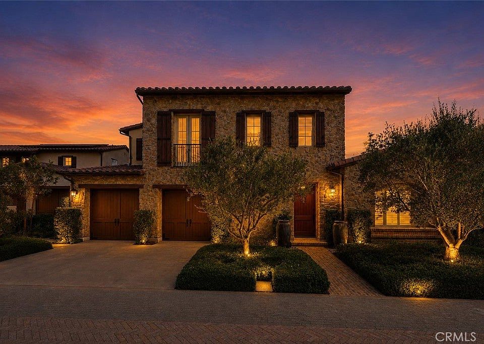 1st image of 77 Sunset Cv