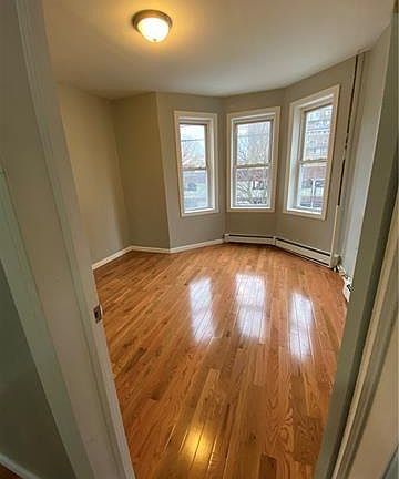 2nd image of 35 Hawthorne Ave