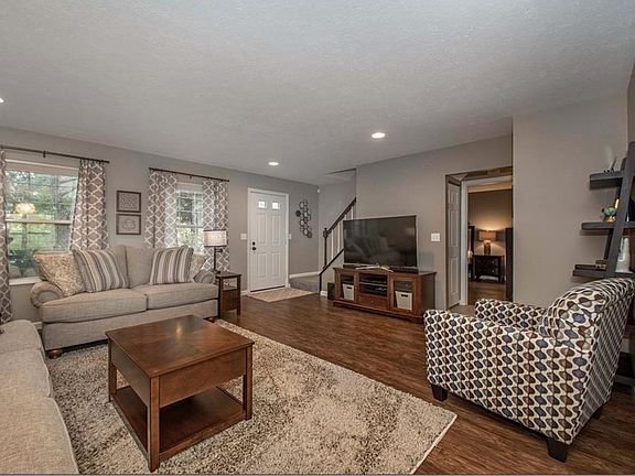 4th image of 10411 Covington Ln Unit 8C