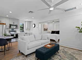 1026 11th St N #1/2, Saint Petersburg, FL 33705