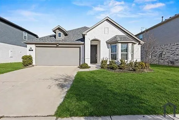 4 bed, 1981 sqft, $2,950 — Photo 3