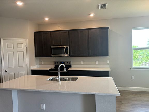 4th image of 4117 NW 25th Ter