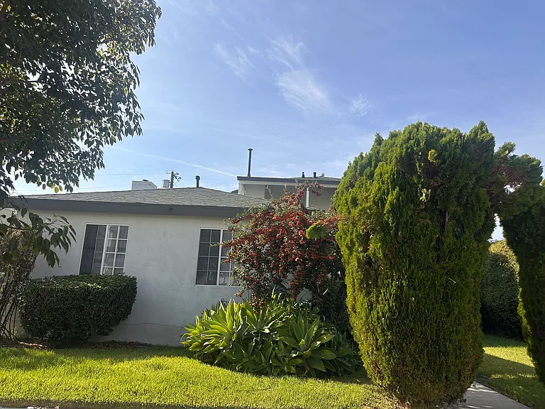 Chesapeake Ave — Photo 9
