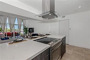 5th image of 1341 SE 3rd Avenue #403