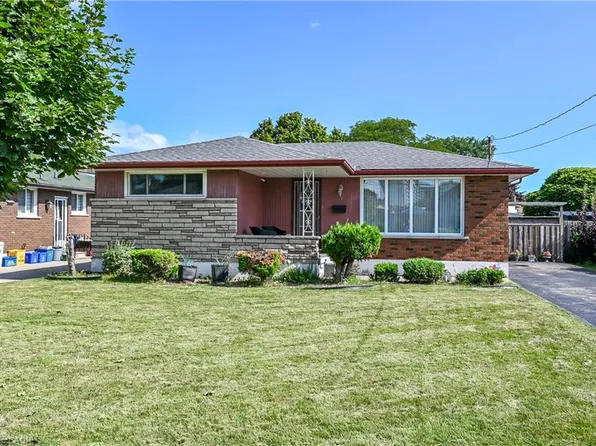 5 Kentley Dr, Hamilton, ON L8H 2R6