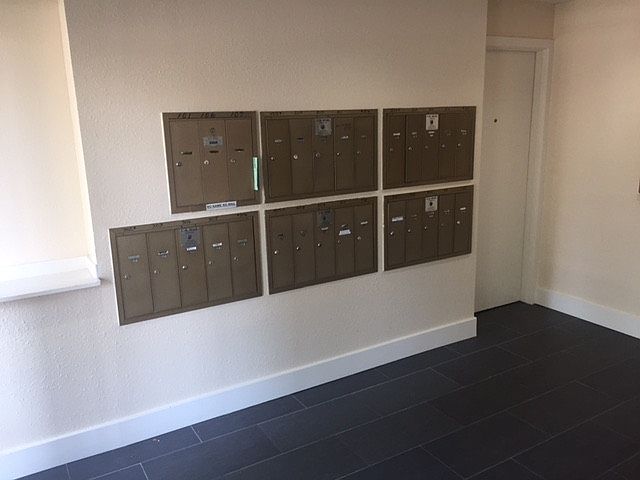2nd image of 400 Wheeler St S #113