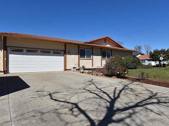 4th image of 15605 La Honda Ct