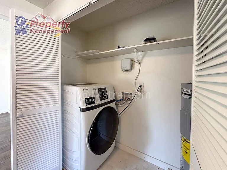 7703 S Mistyglen Ave — Photo 19