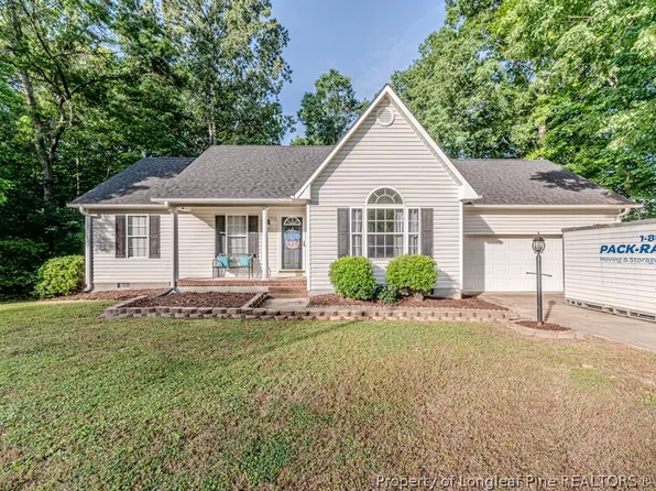 3328 Smoketree Ct, Sanford, NC 27330