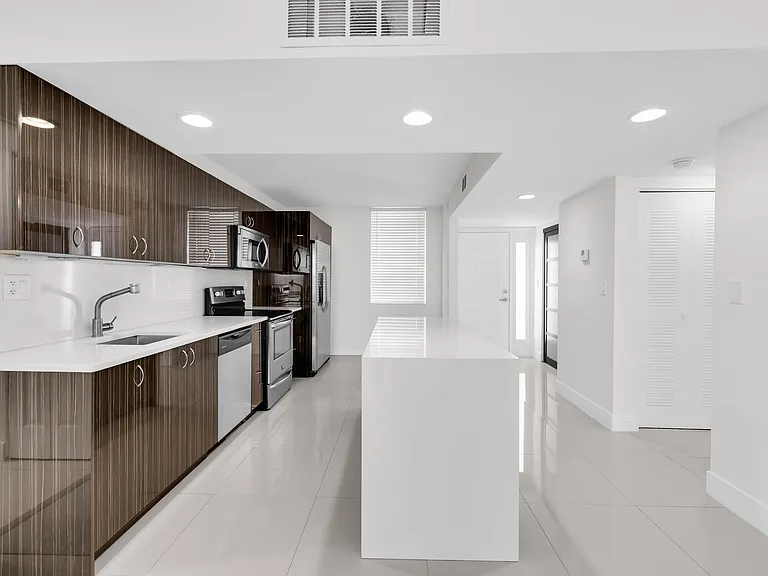 2768 Carambola Cir S #501 — Photo 7