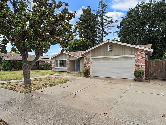4th image of 2715 Stanfield Dr