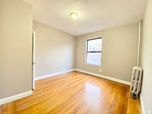 Rented by Bruma Realty LLC | media 28