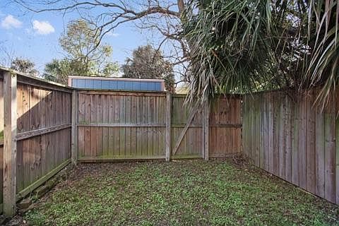 3rd image of 4038 Dhemecourt St