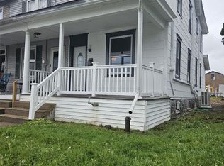 308 E Fairview St, Coopersburg, PA