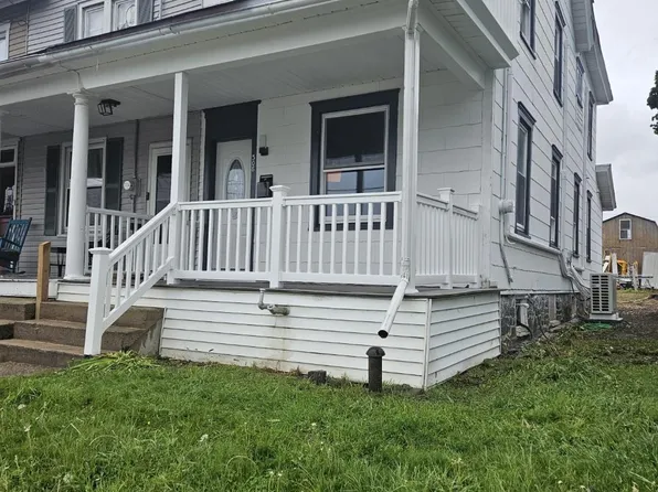 308 E Fairview St, Coopersburg, PA 18036
