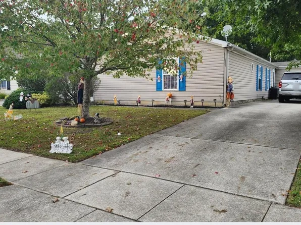 291 Pebble Beach Dr, Mays Landing, NJ 08330