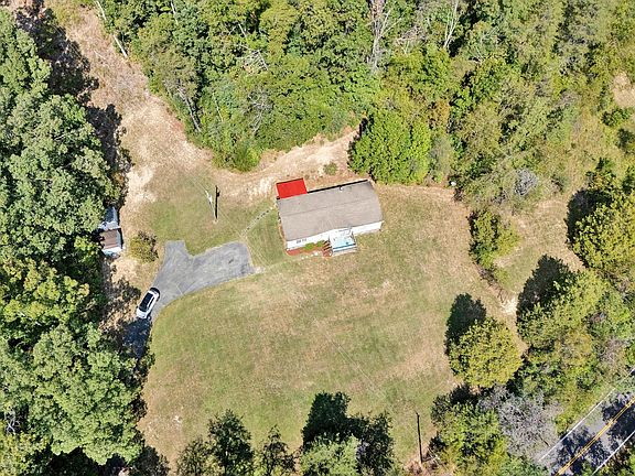 4th image of 8115 Bradshaw Rd