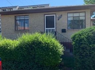 3460 S Lincoln St, Englewood, CO 80113