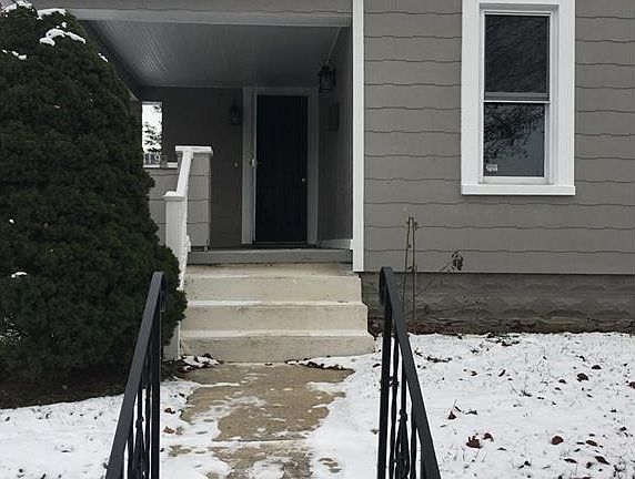 3rd image of 419 Lincoln Ave