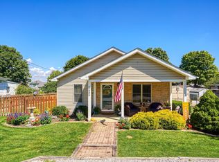 222 E South St, Lithopolis, OH 43136