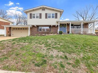 10516 Copperfield Dr, Saint Louis, MO