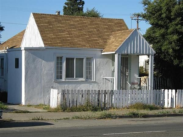 1st image of 1136 Florida St