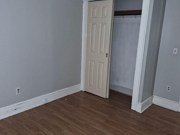 2nd image of 165 Greenwood St #1R