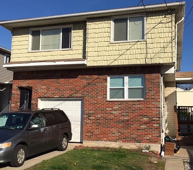 2 BR first floor