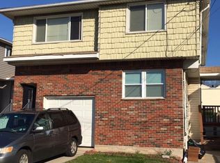 126 Kiswick St, Staten Island, NY 10306