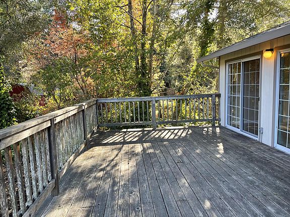 4th image of 5810 Valley Dr