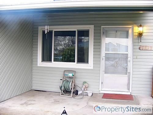 2nd image of 1222 114th St S