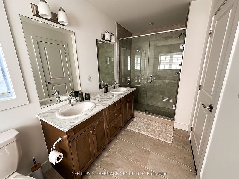 The Blue Mountains House for rent - 3 Bedrooms — photo 21