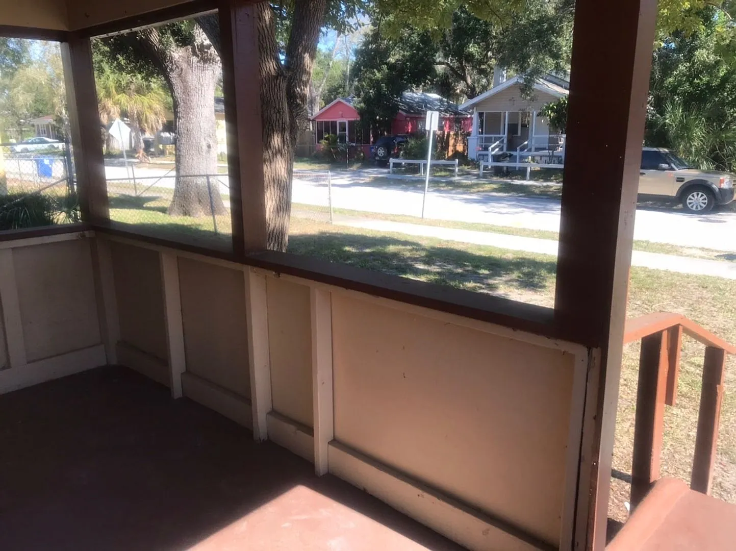 Price Reduced - Beautifully Renovated 3-Bedroom Home For Rent In St. Petersburg — Photo 3