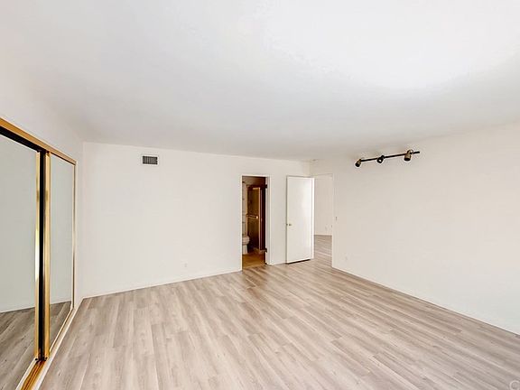 3rd image of 3124 La Puente Rd