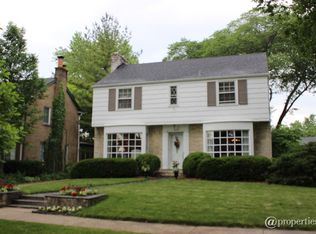 228 S Fairfield Ave, Elmhurst, IL 60126