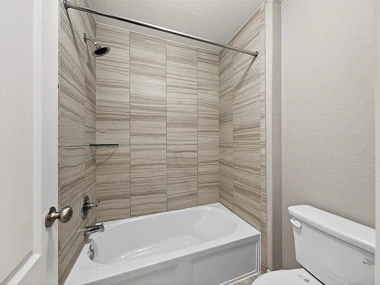 29122 Parker Trace Dr — Photo 36