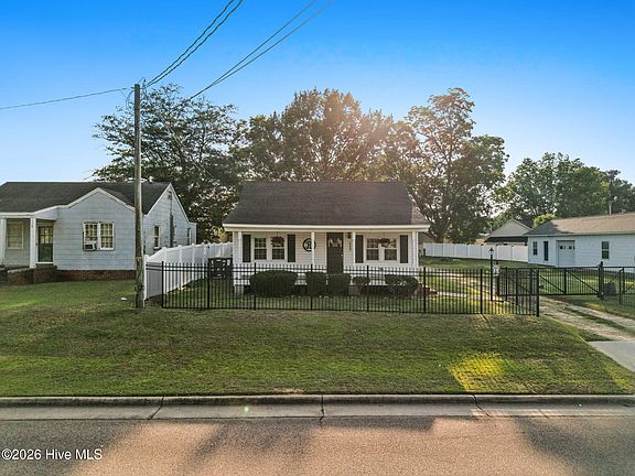 2nd image of 112 Leslie Newsome Avenue