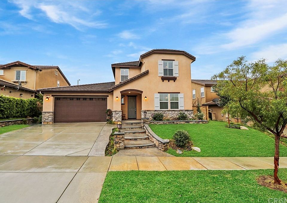 1st image of 26462 Woodstone Pl