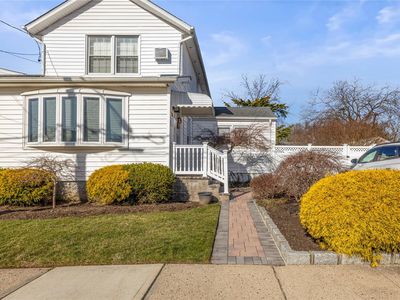 724 Thrush Avenue, West Hempstead, NY, 11552