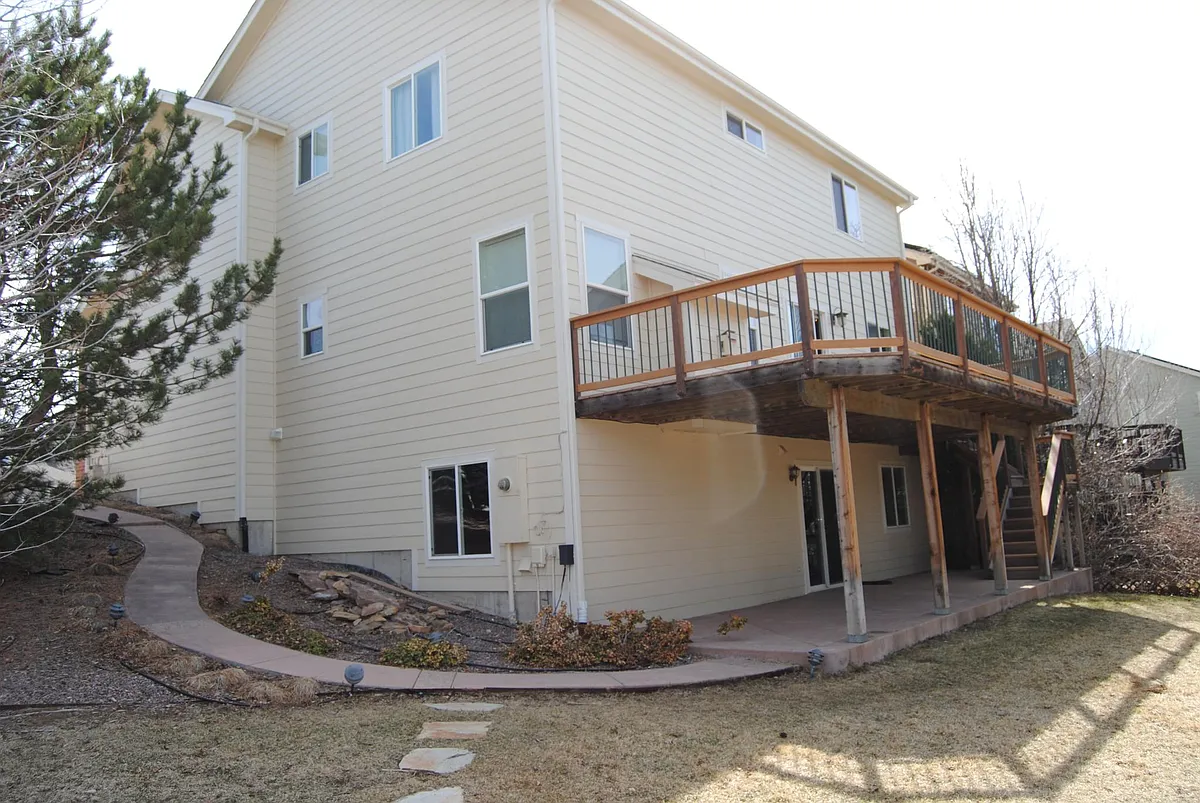 Covered patio - 371 Kingbird Cir
