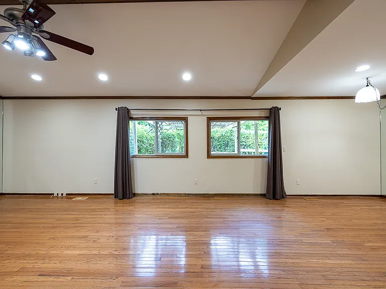 6275 Fairbrook Ct — Photo 59